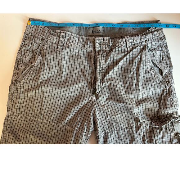 Guess Checkered Gray Cargo 100% Cotton 11.5" Inseam Shorts Men Size 34 - Picture 6 of 8